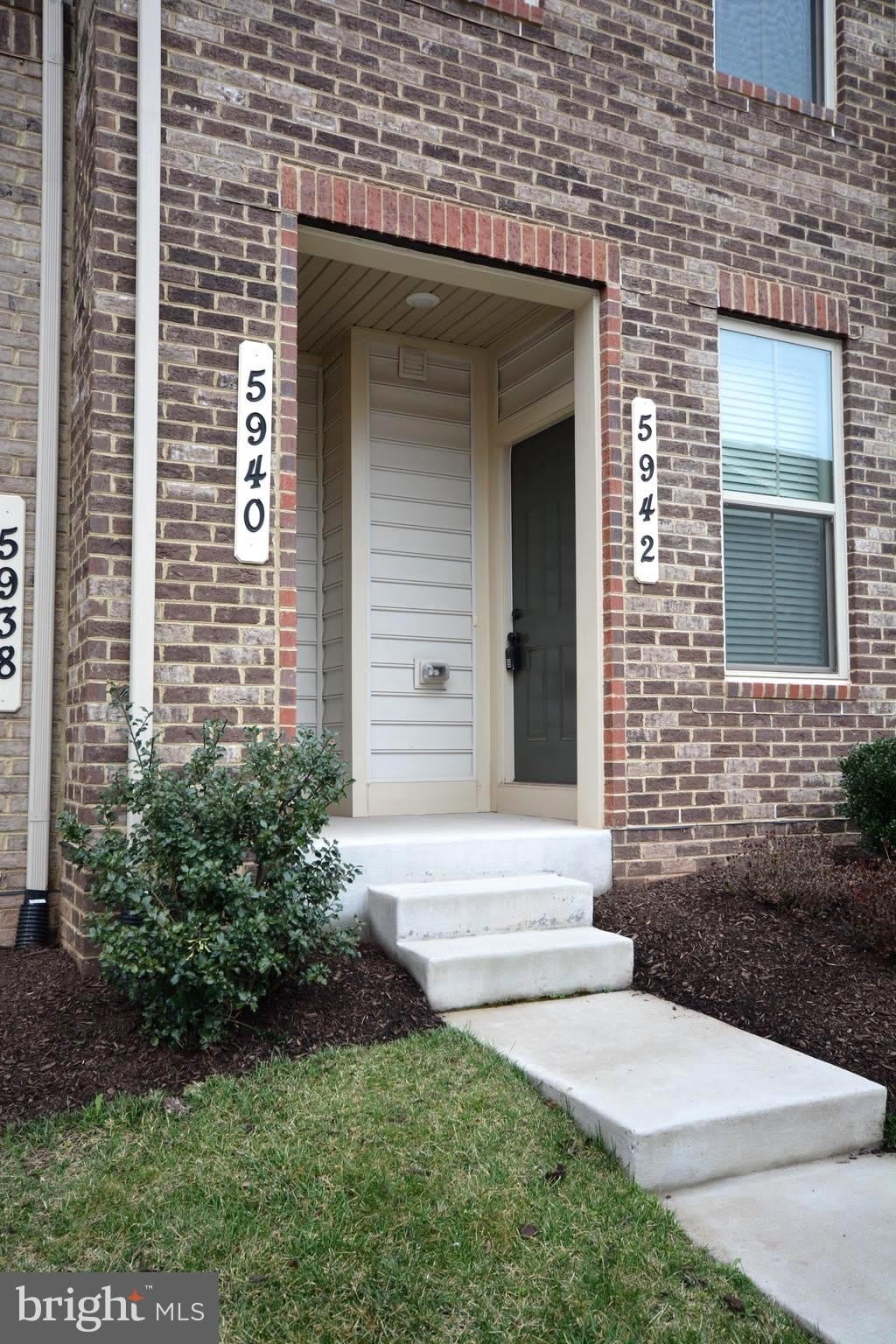 5942 LEBEN Drive – photo 2