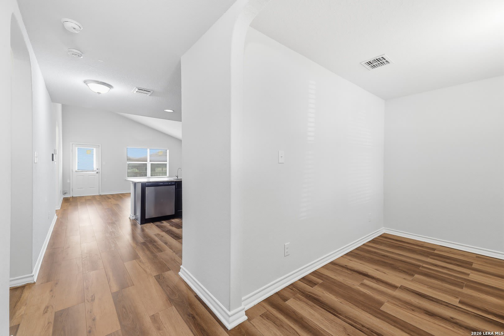 2818 Davis Trce – photo 2