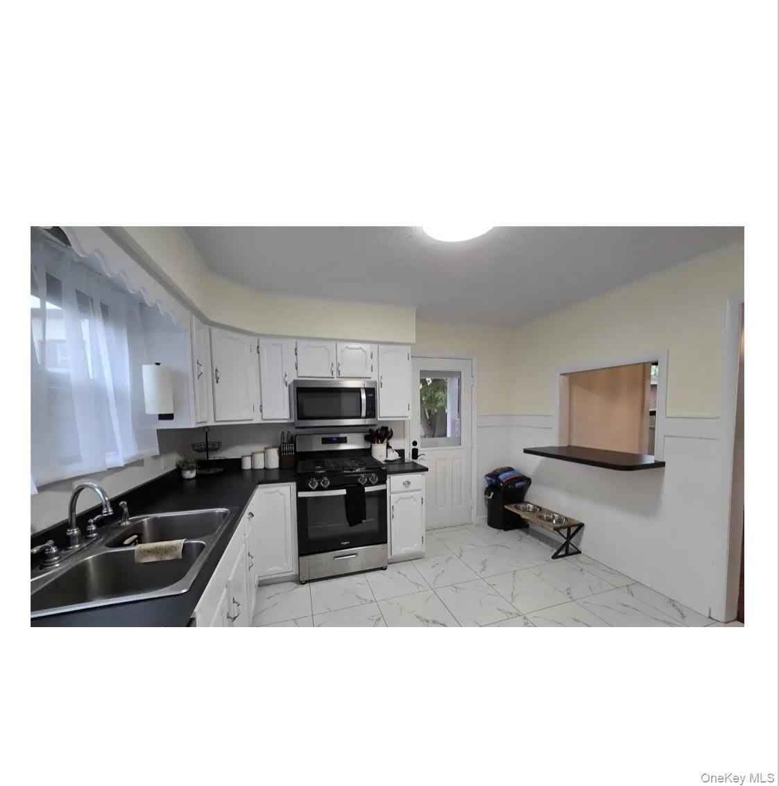 11 Barteau Street – photo 5