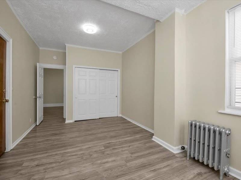 2741 Stillwell Avenue – photo 4