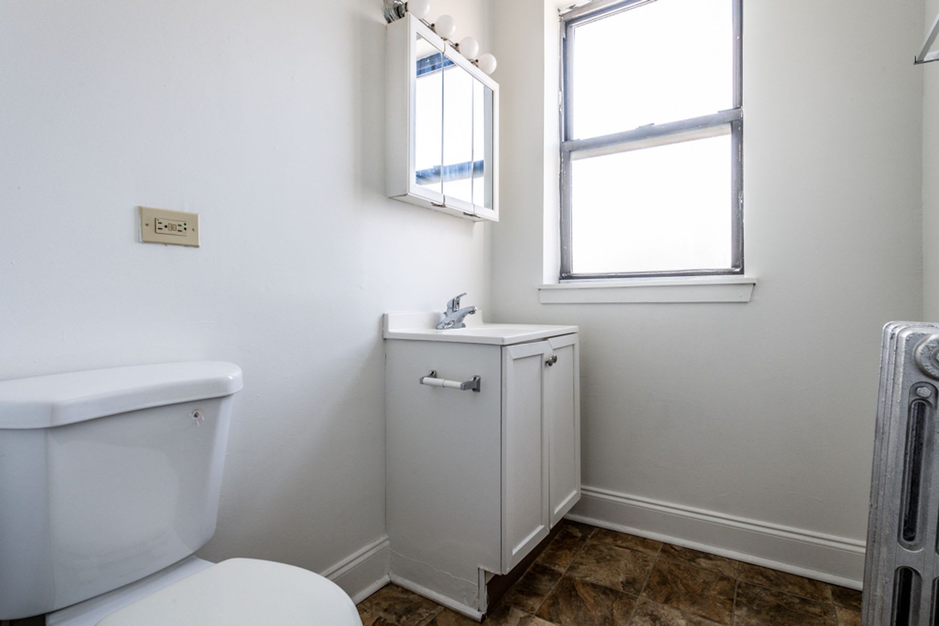 5854 S Michigan Ave – photo 3