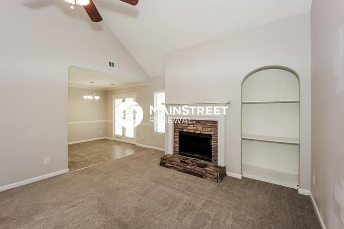 714 Rosewood Circle – photo 2