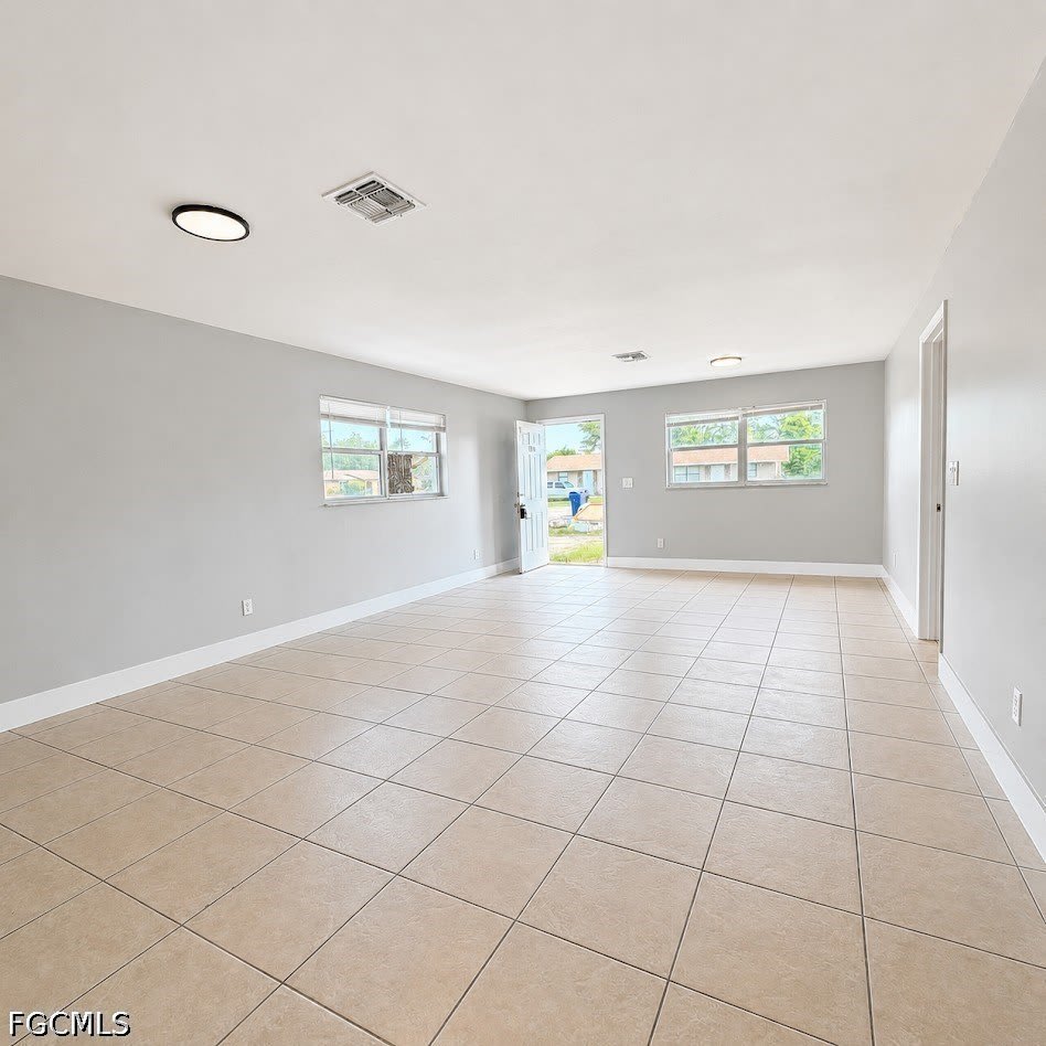 1572 Cypress Drive – photo 2