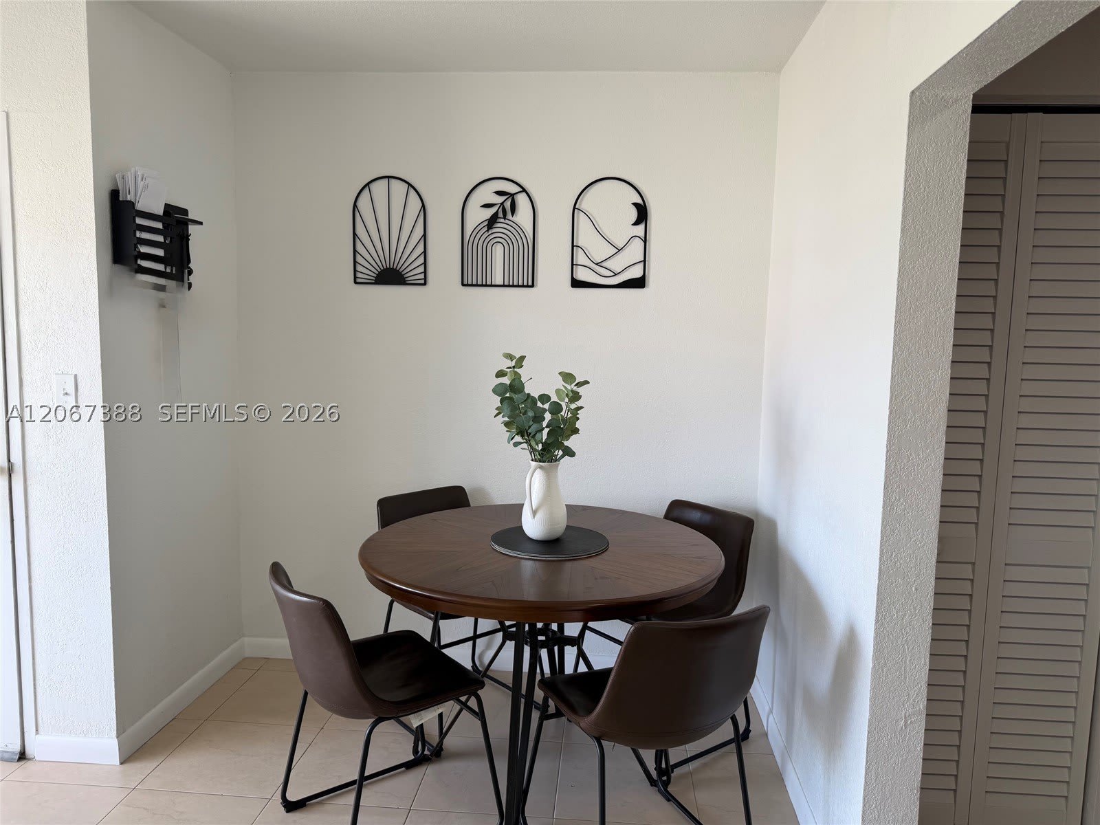 4550 NW 79th Ave – photo 3