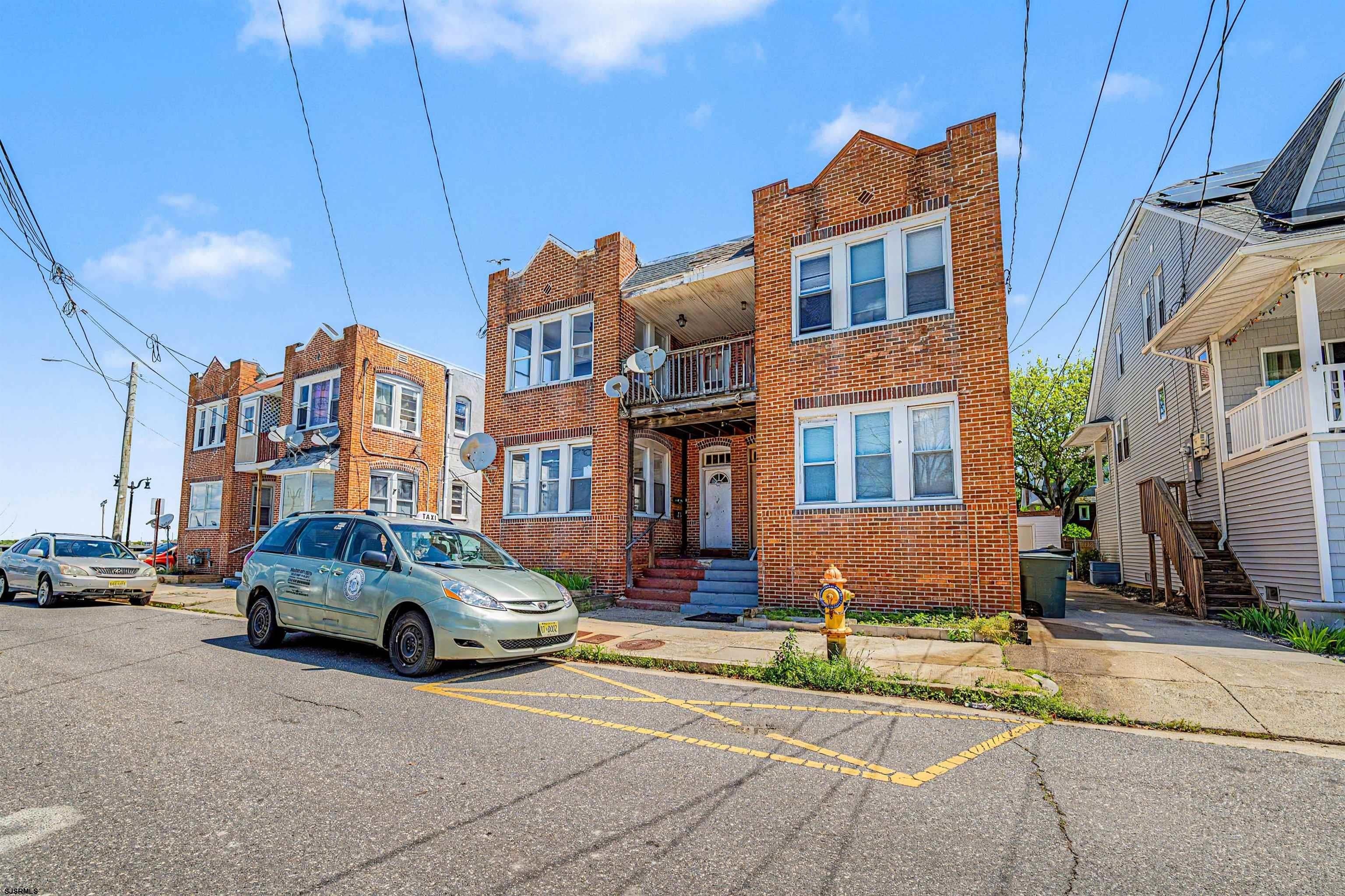 121 N Kingston Ave – photo 1