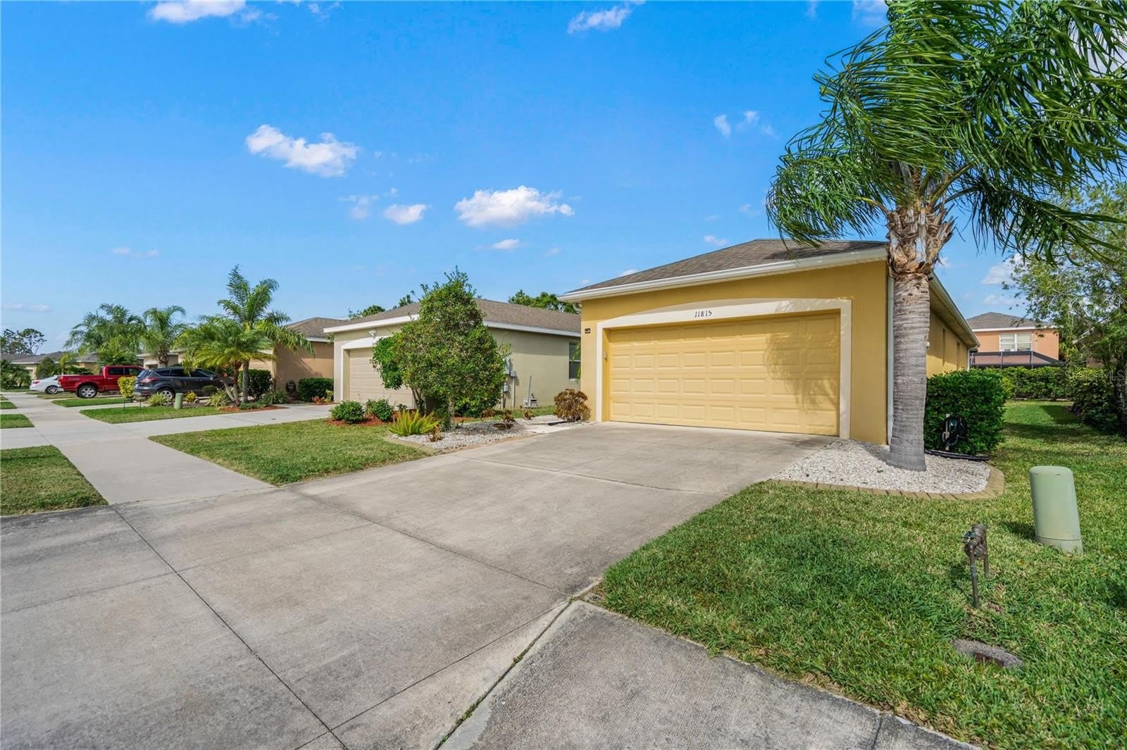 11815 TEMPEST HARBOR Loop – photo 4