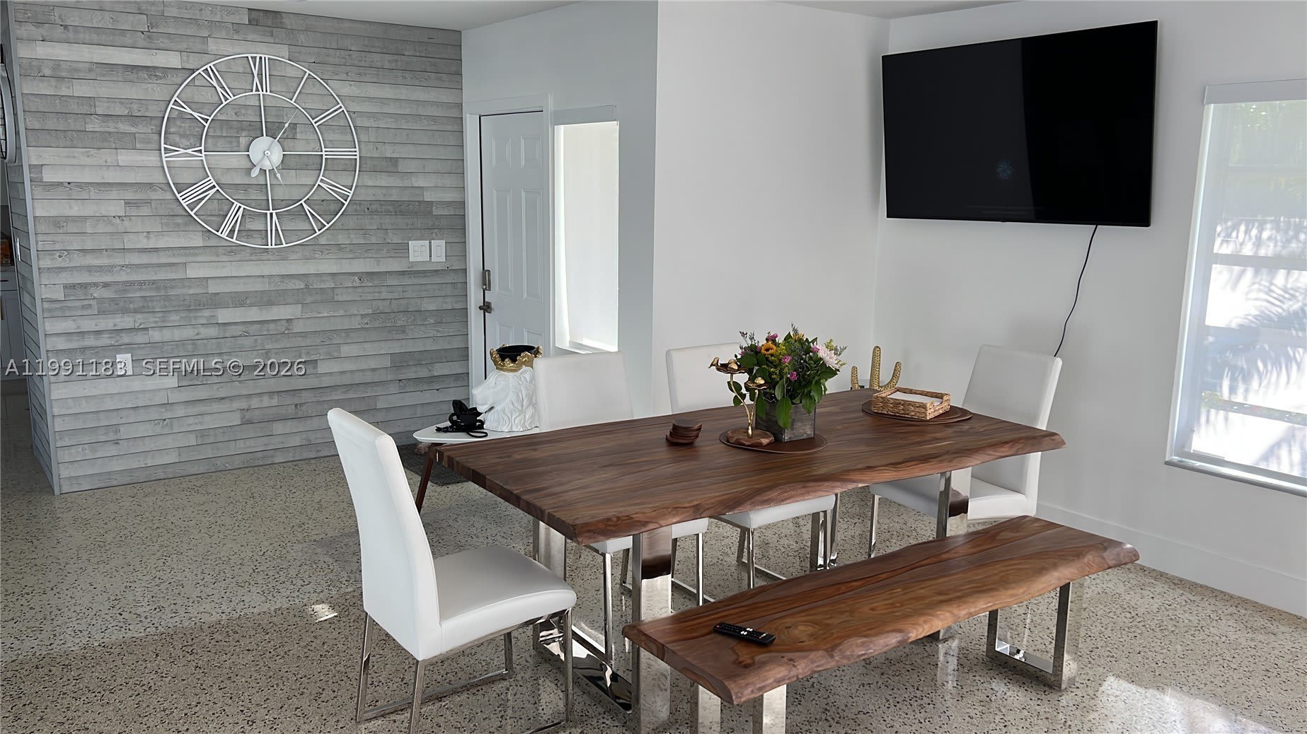 750 Polk St – photo 4