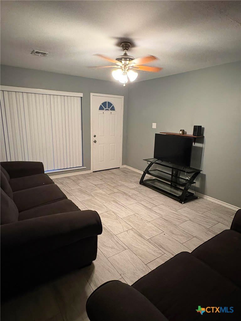 613 Bishop Drive – photo 5