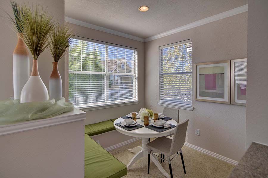 Lakepointe Residences – photo 2