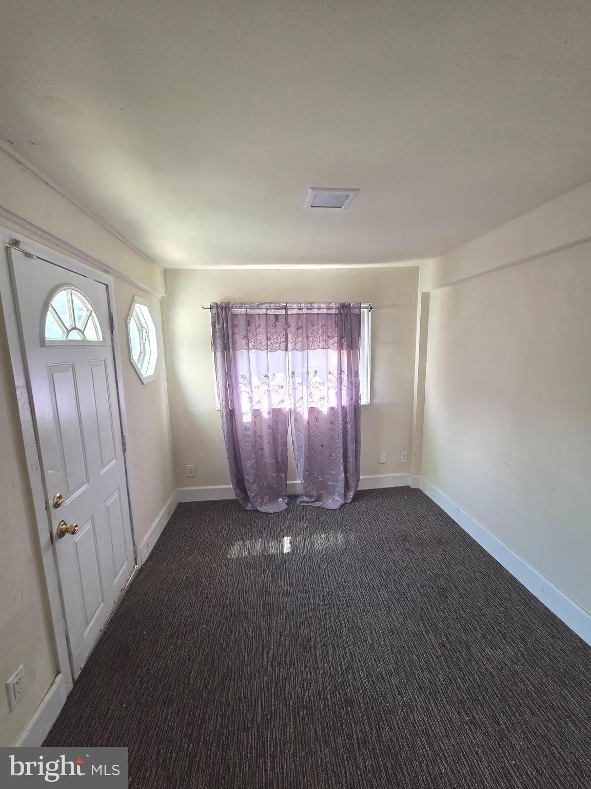 441 CROYDEN Road – photo 2
