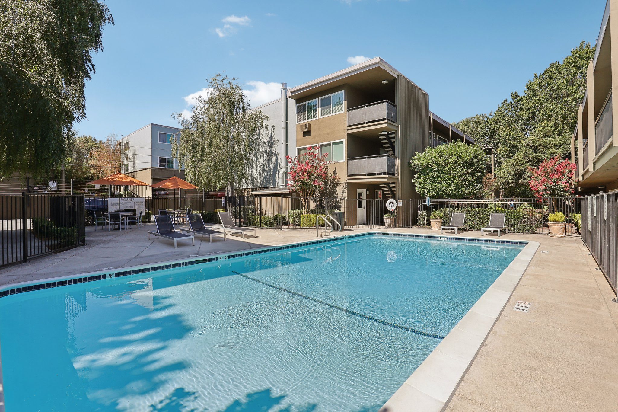 Carmel House – photo 3