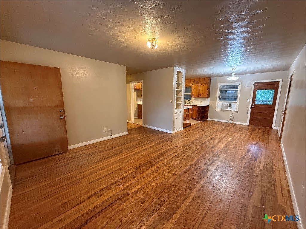555 N Union Avenue – photo 2