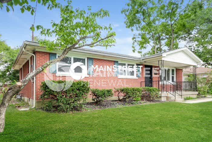 2242 Thistledawn Drive – photo 2