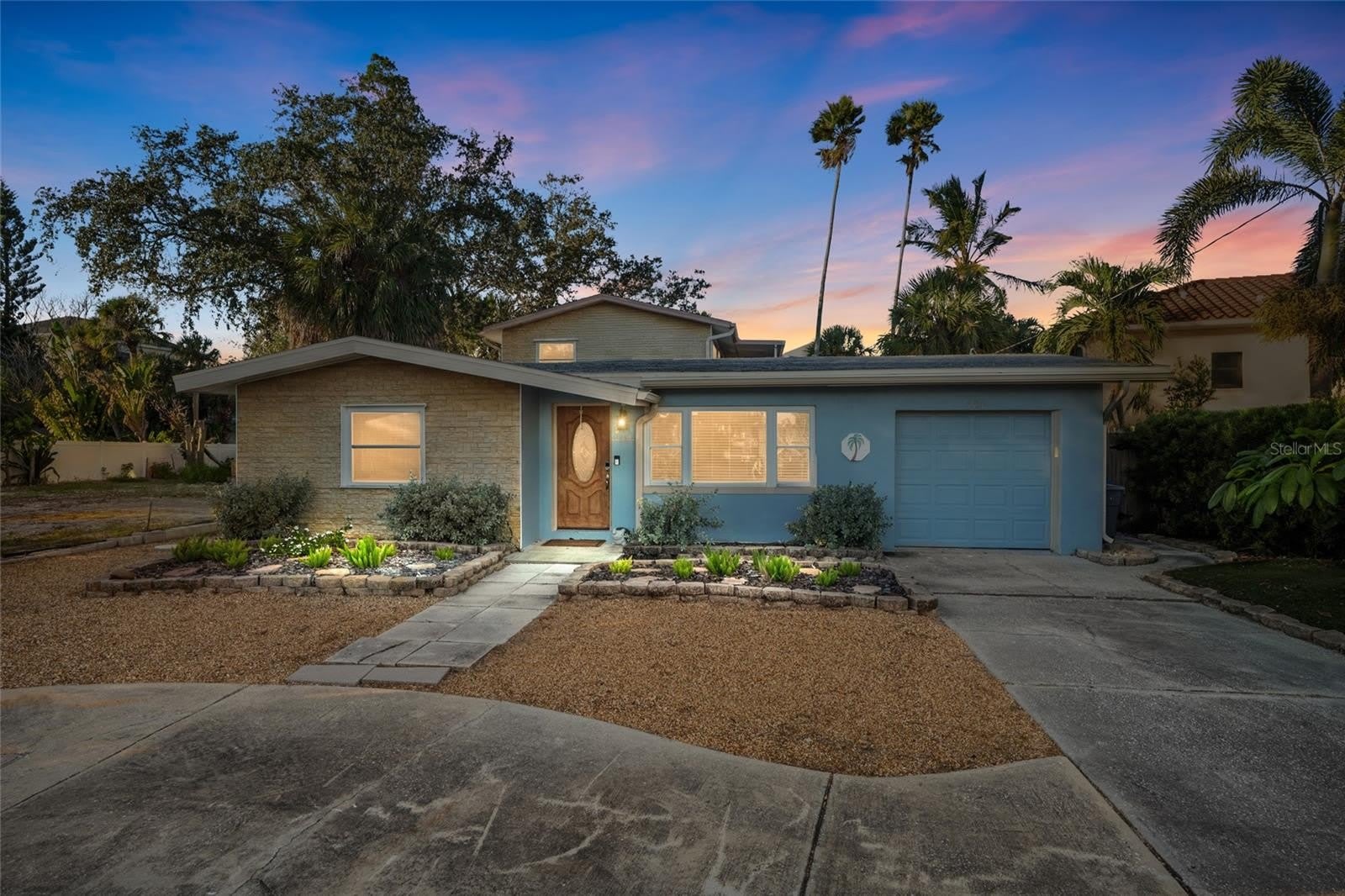 284 44TH Avenue – photo 1