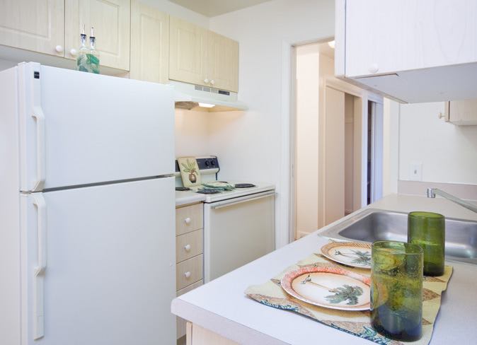 Bristol Square Apartments – photo 3