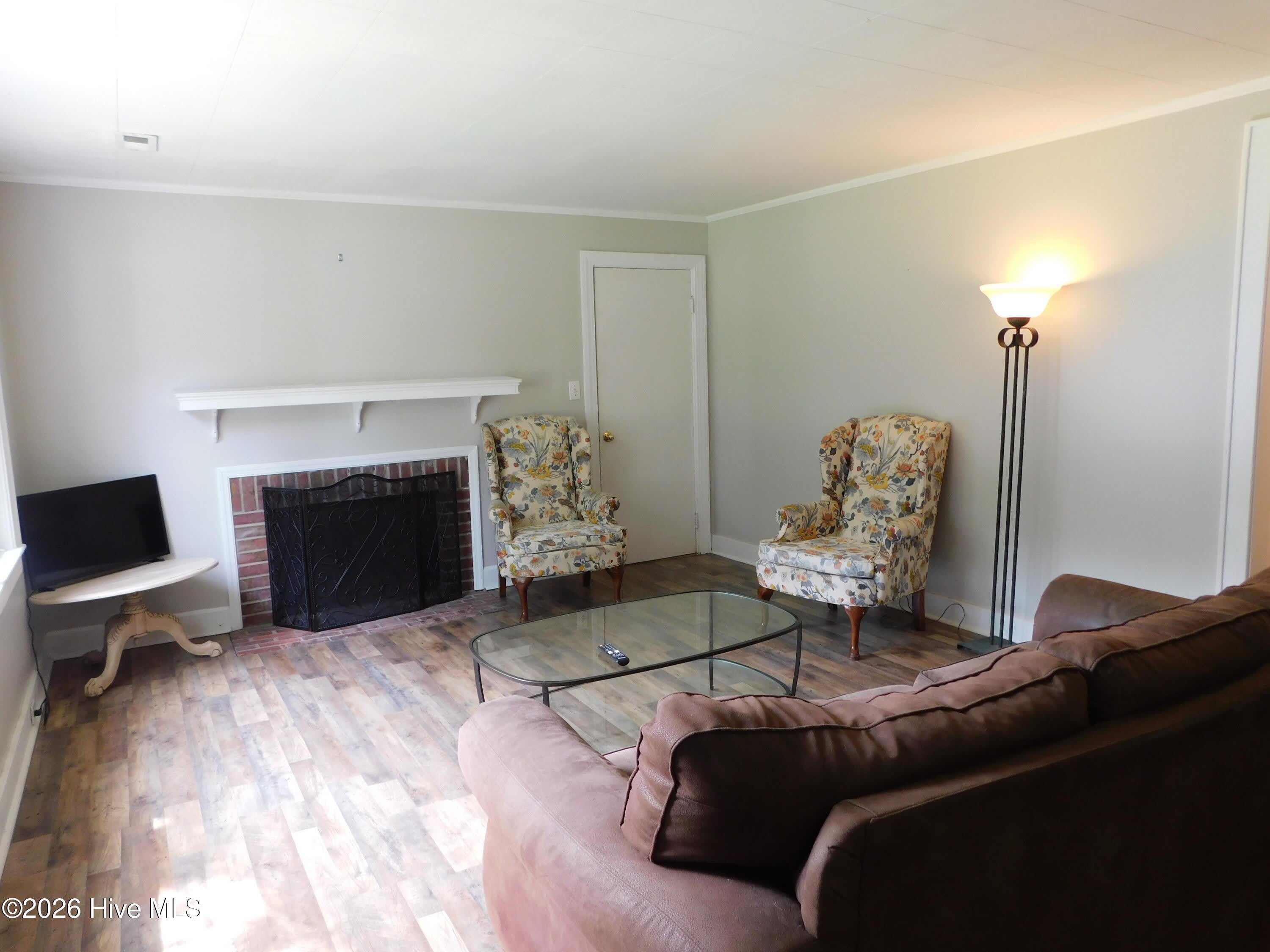 547 Pigott Road – photo 2
