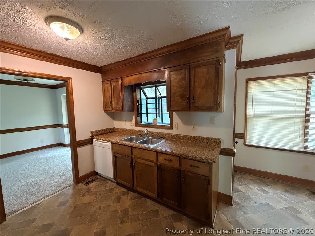 872 Hilton Drive – photo 5
