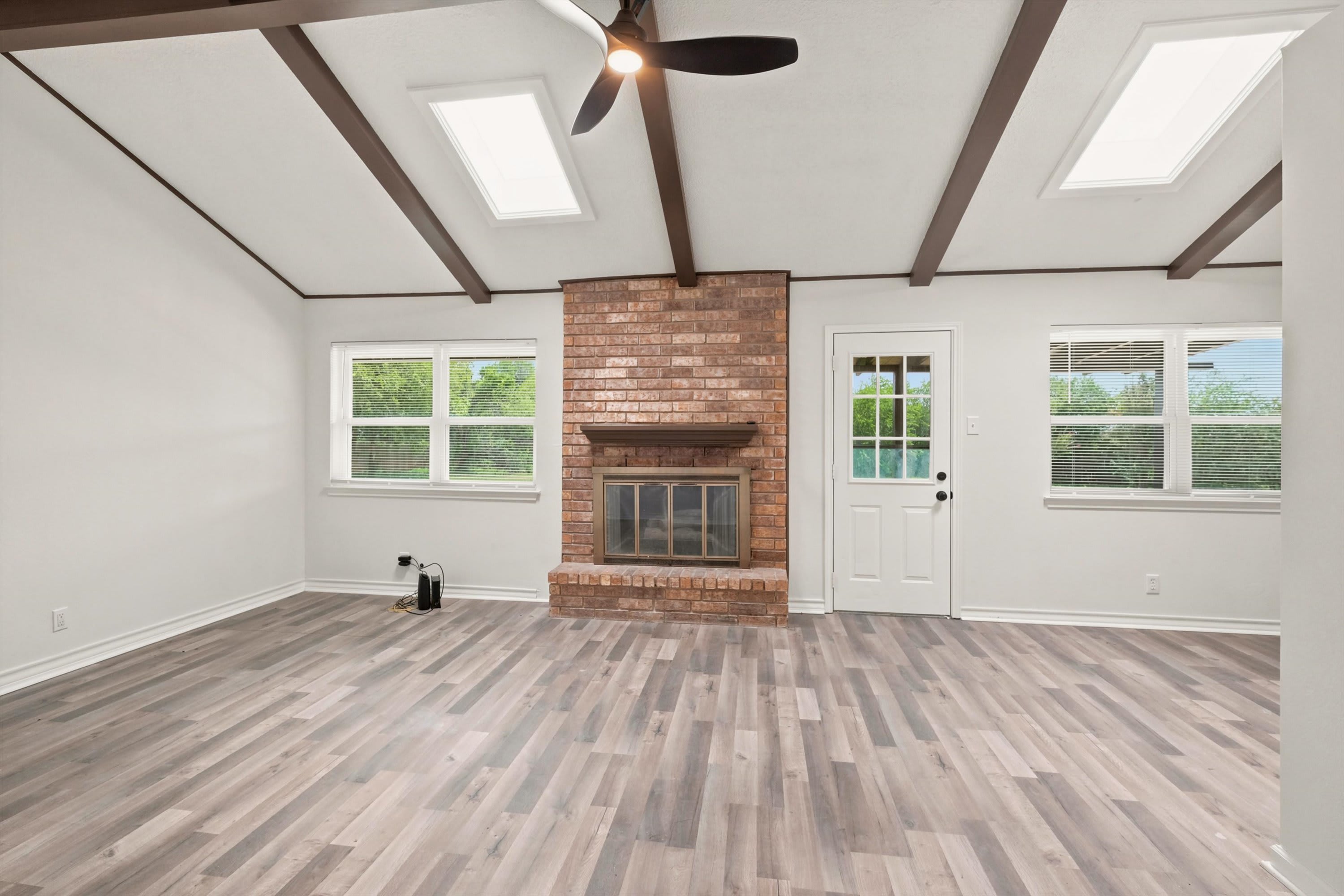 502 Moorside Drive – photo 3