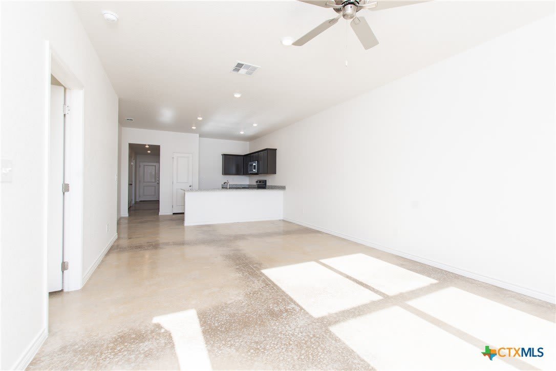 1301 Concord Drive – photo 5