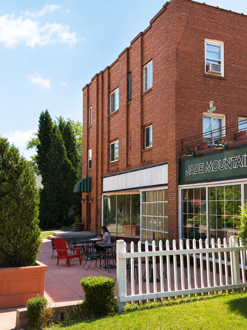 AVAILABLE SEPTEMBER 1ST EKEN PARK 2 BEDROOM – photo 1
