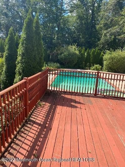 4 Ferris Court – photo 2