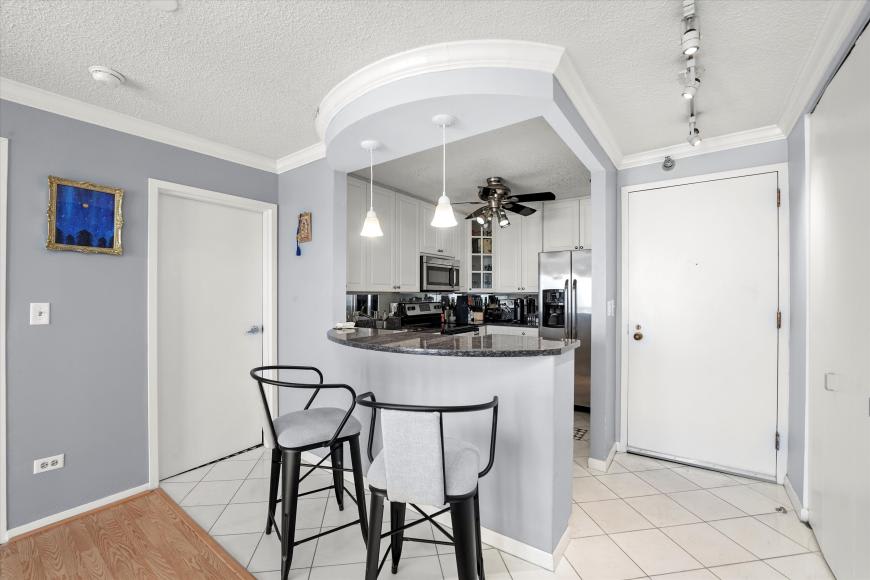 111 W Maple St – photo 5