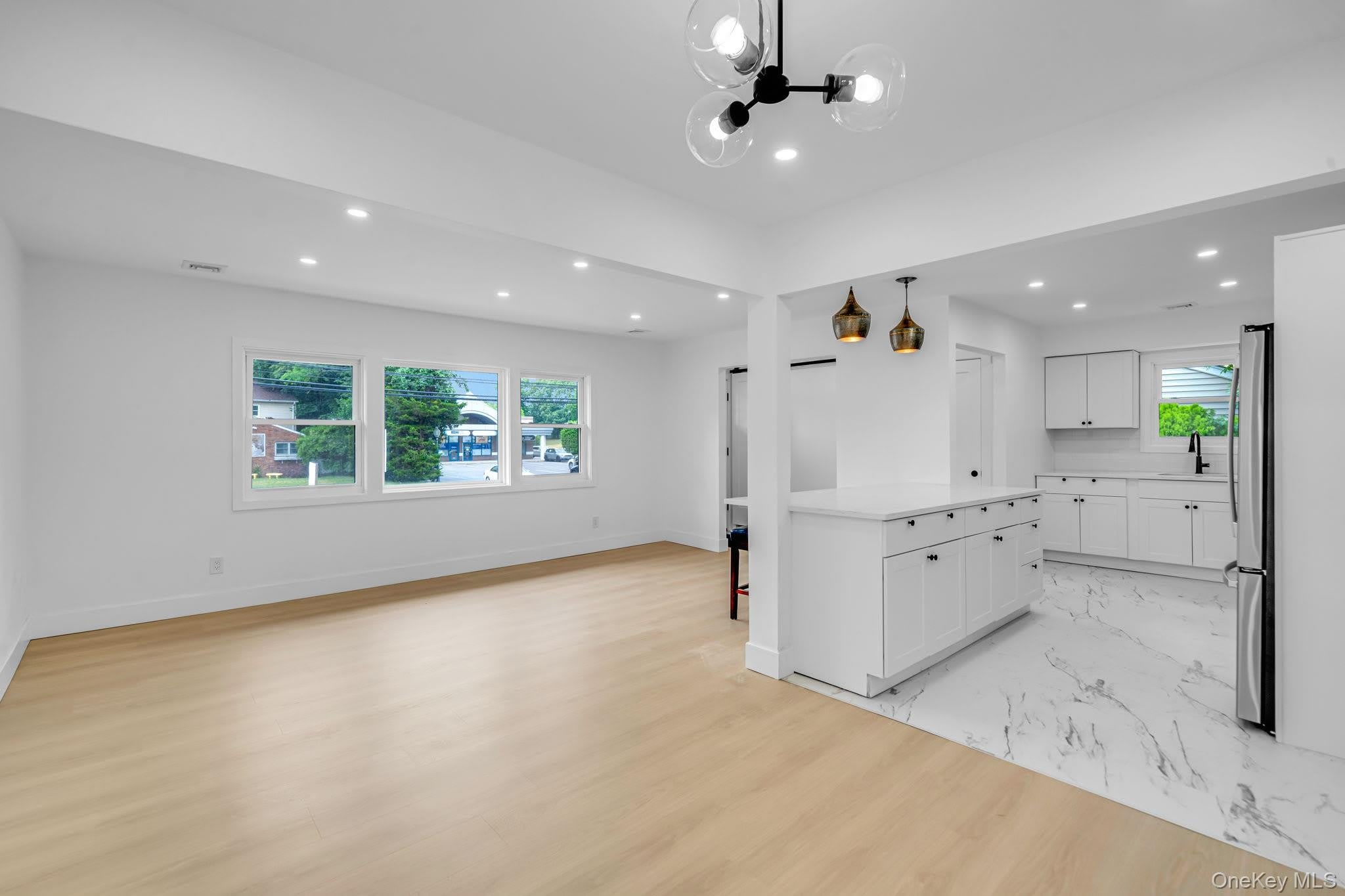 2386 New York Avenue – photo 4
