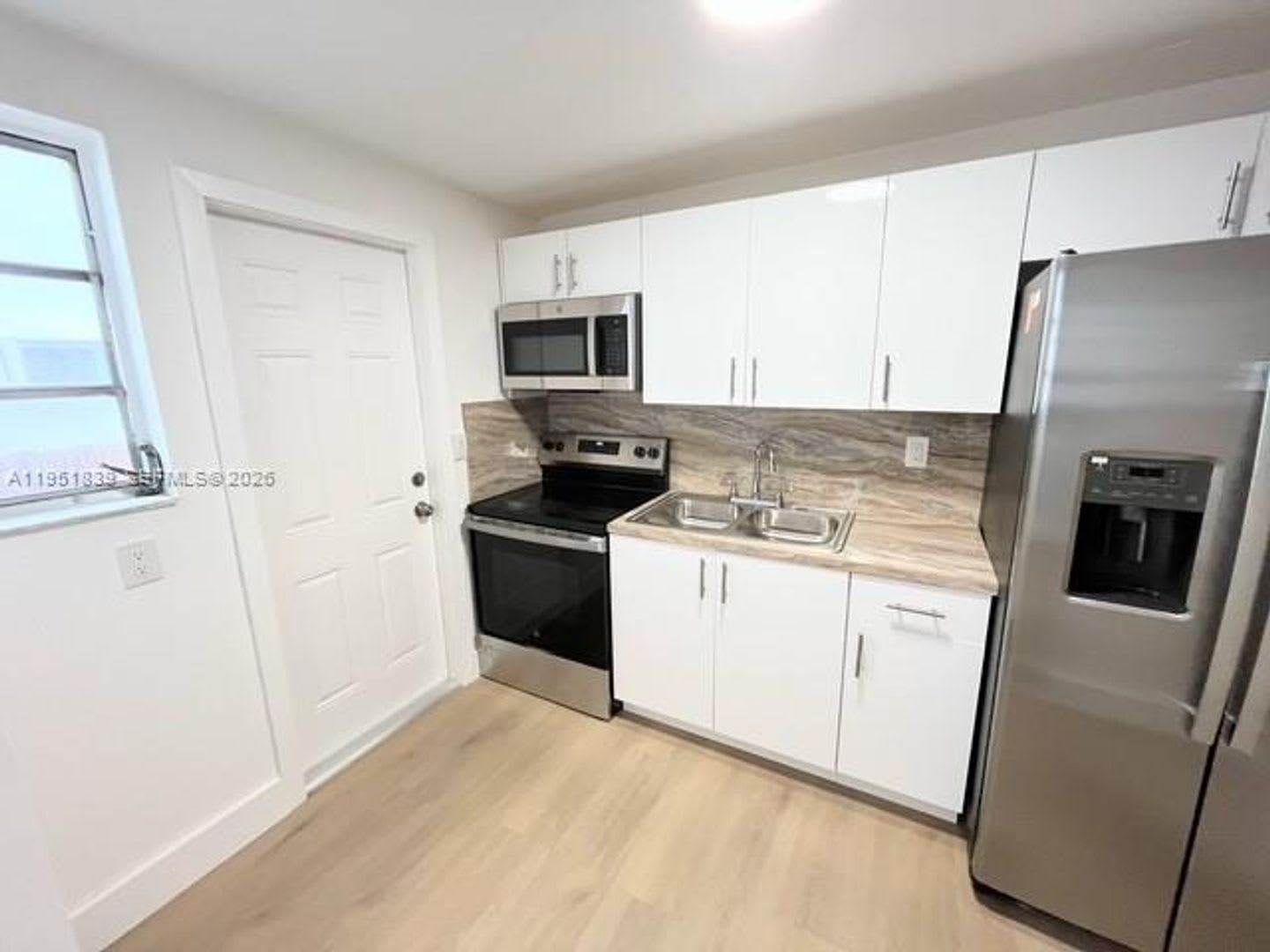 820 86th Street 1, Miami Beach, FL 33141 – photo 2