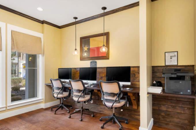 Bexley Whitestone – photo 2