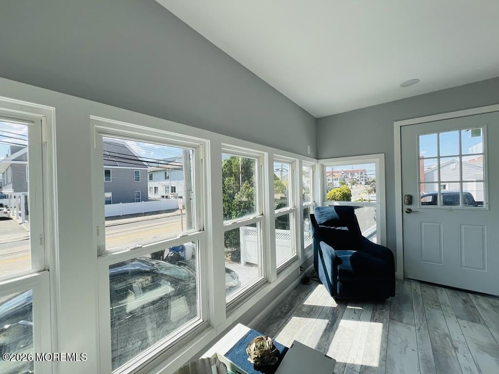 1704 Boulevard – photo 3