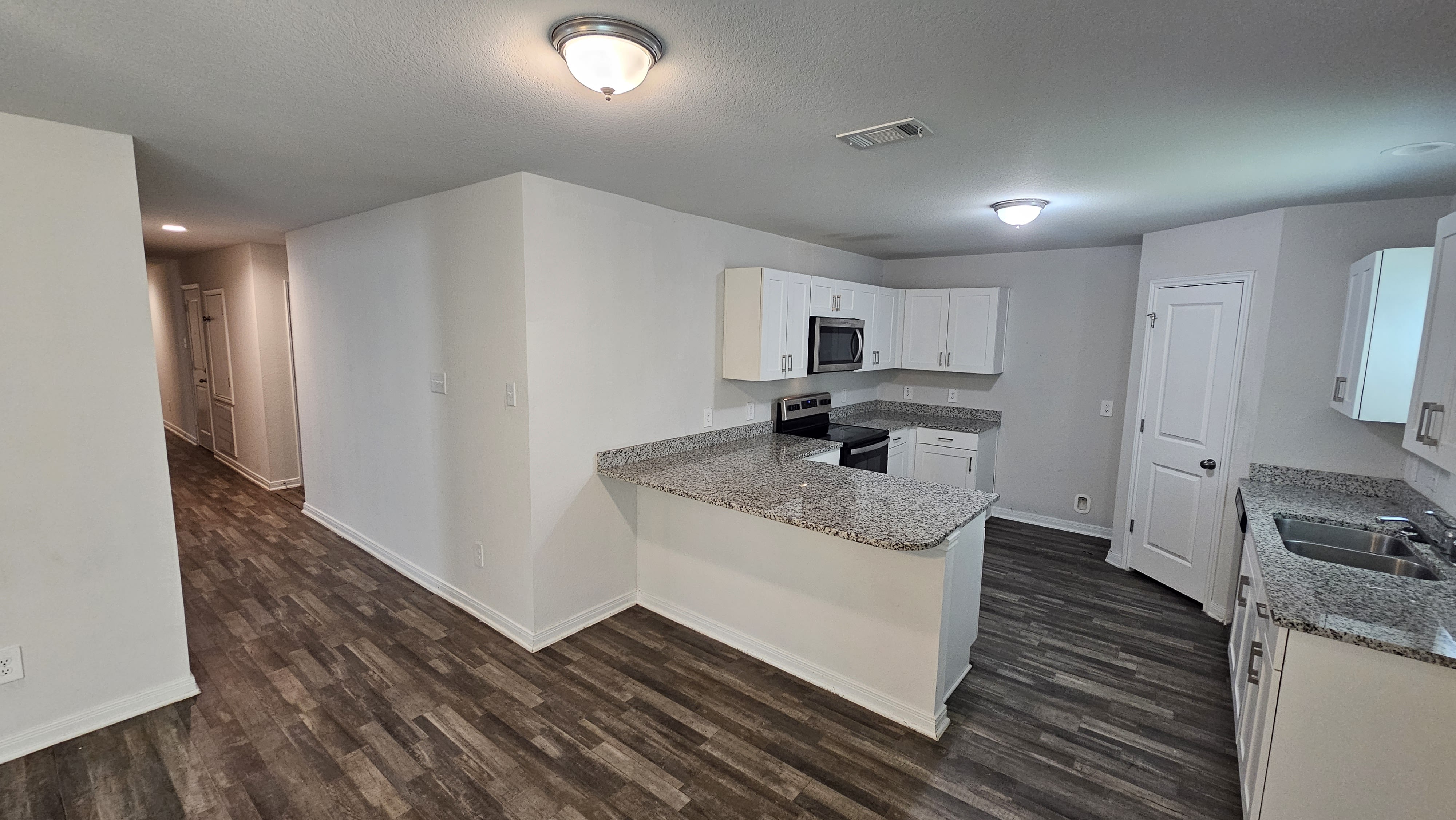 14210 Green Wing Cir – photo 5