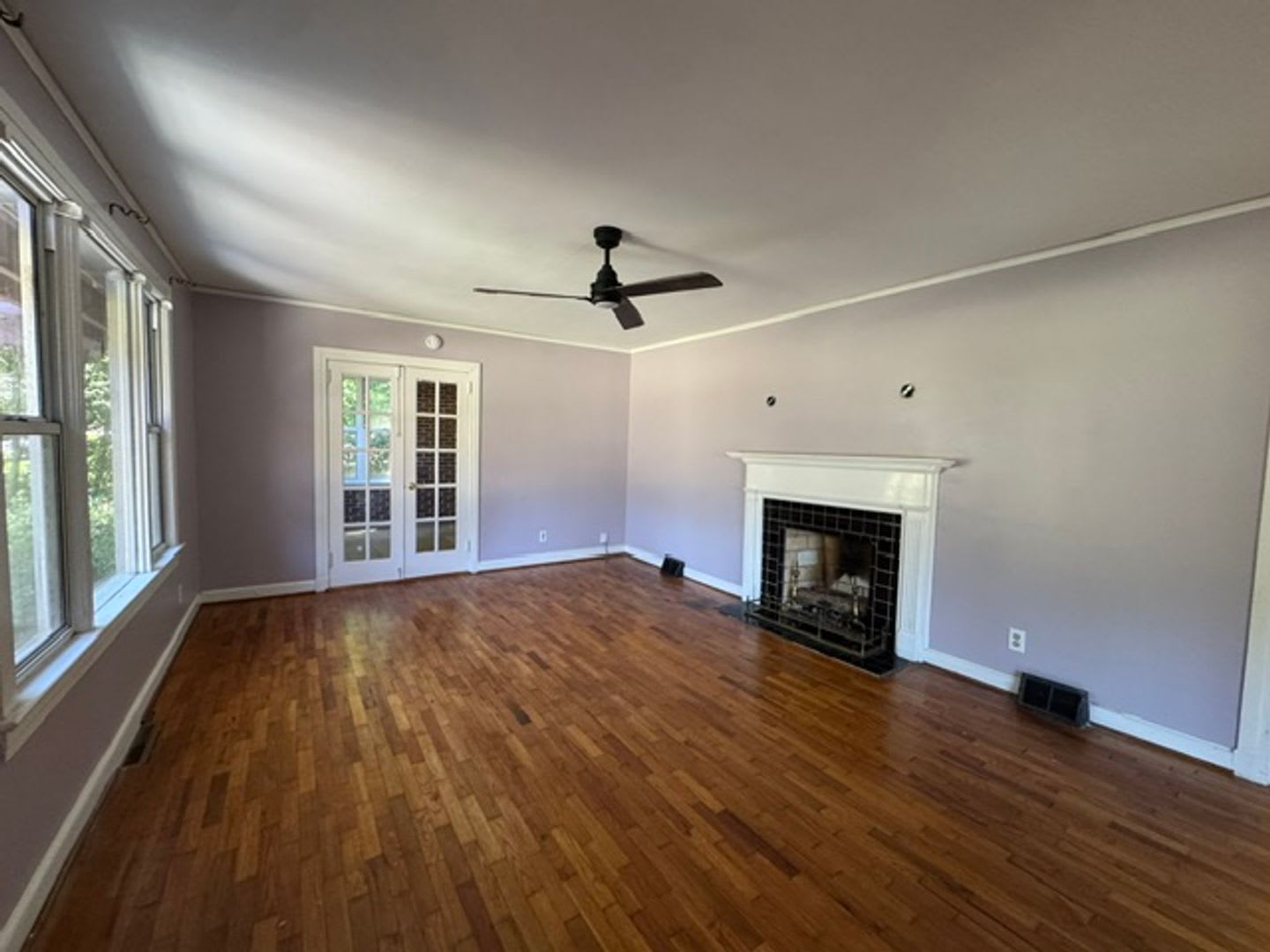 412 College Ave – photo 2