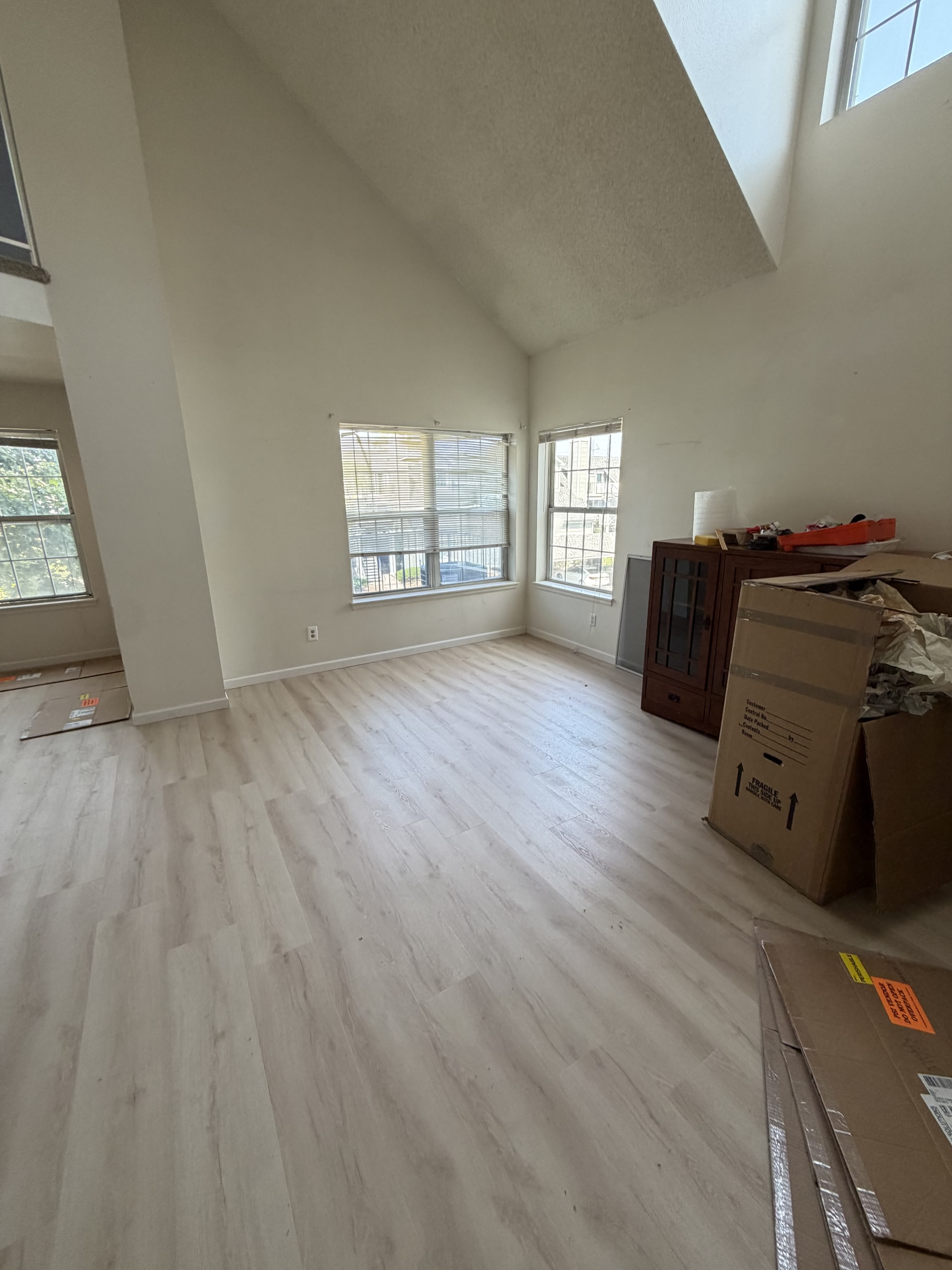 6775 S IVY ST – photo 5