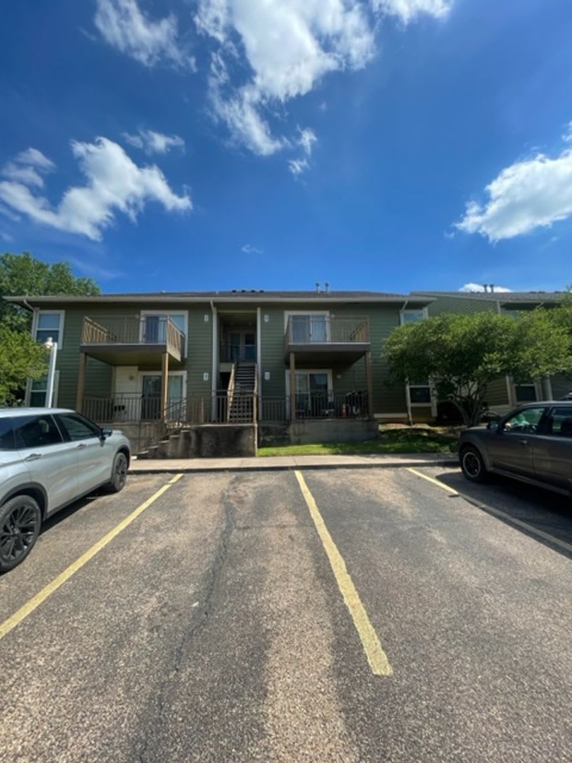 1500 Lake Shore Dr. – photo 1