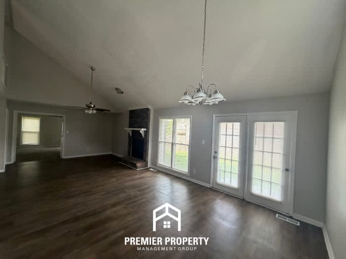 1808 Countryside Lane Northwest – photo 3