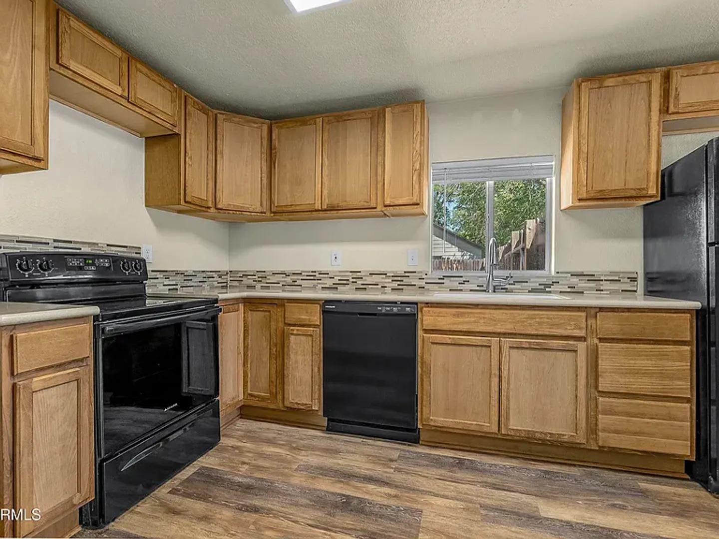 Available for lease near NAU: 114 E Franklin Ave, Flagstaff, AZ 86001. – photo 4