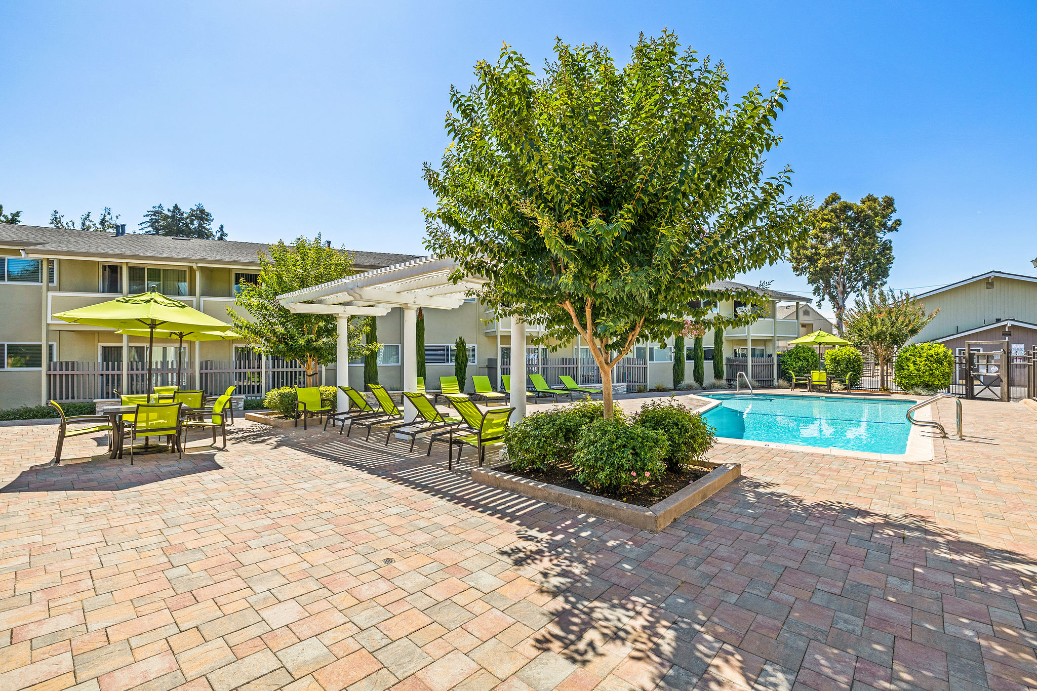 Fremont Arms Apartments – photo 3