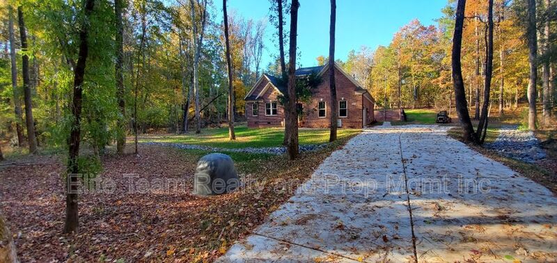 550 Cottonfield Cir – photo 2