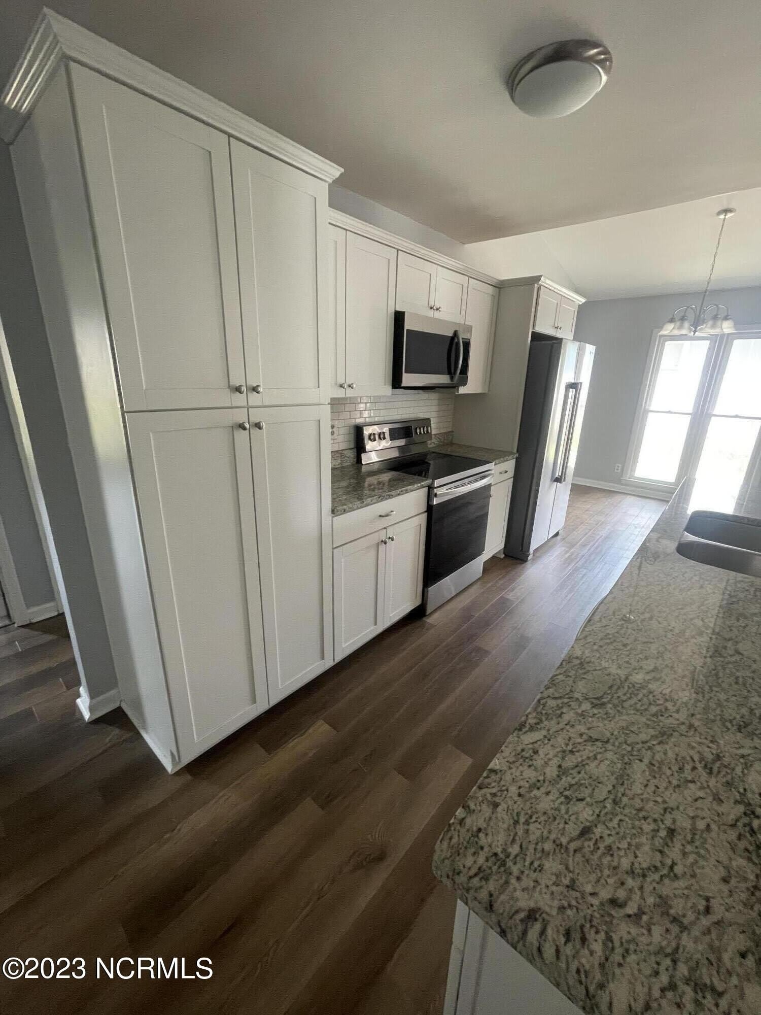 3337 Redfox Road – photo 5