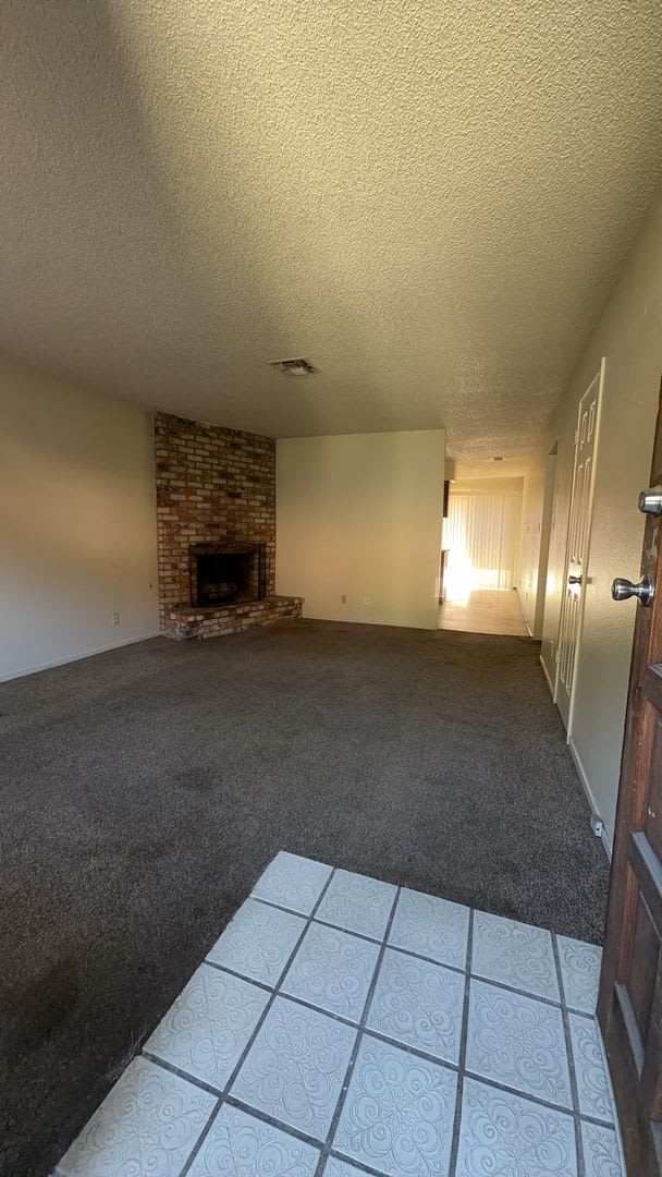 273 W Alexander Merced Ca 95340 – photo 4