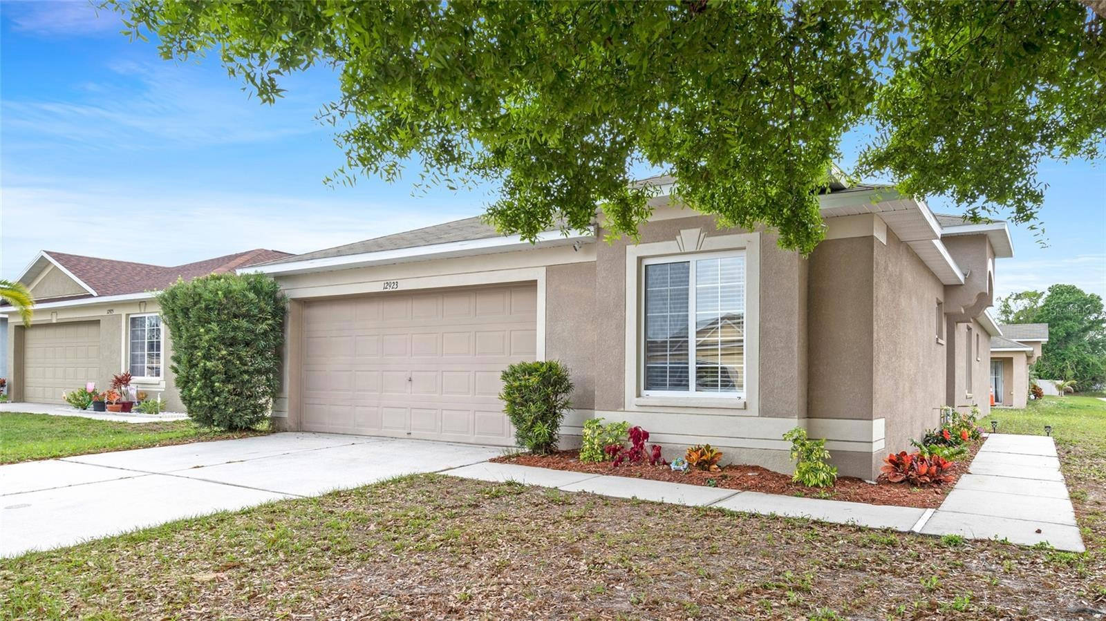 12923 Fieldmoor Ct – photo 2