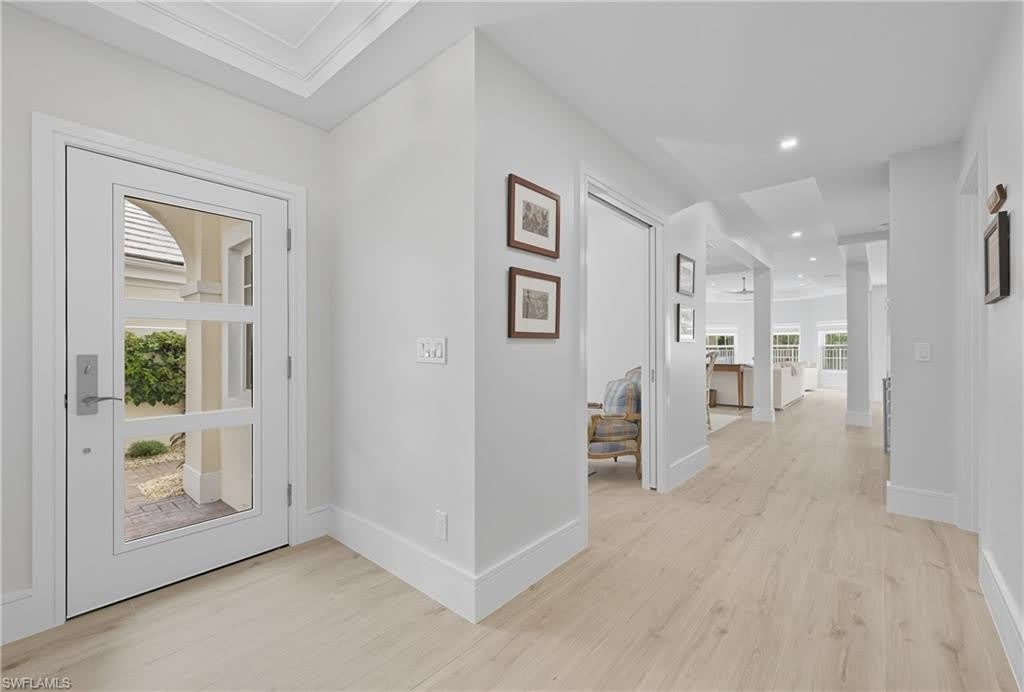 360 Carlton Pl – photo 3