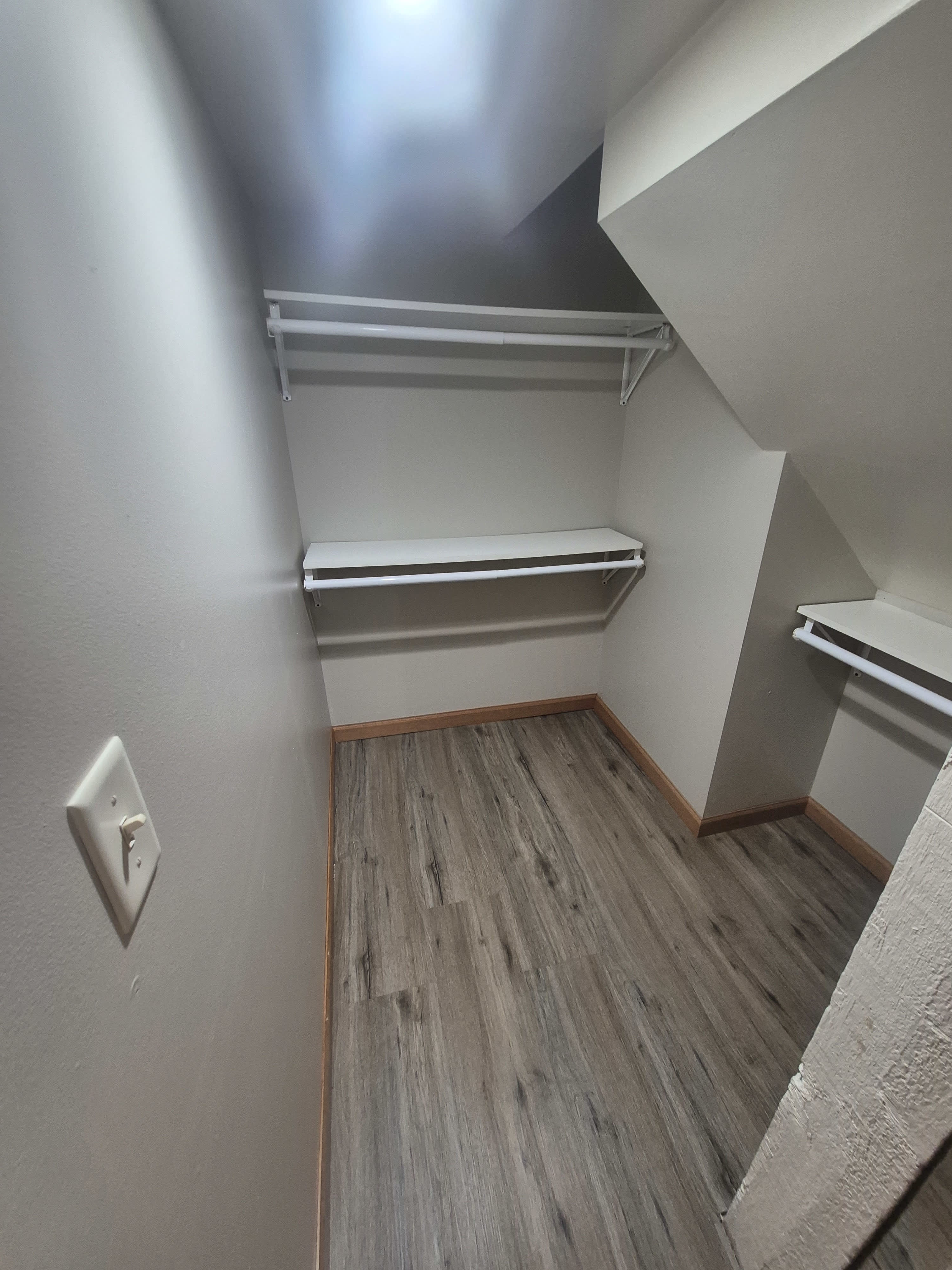 821 10 1/2 Ave S-lower Unit – photo 4