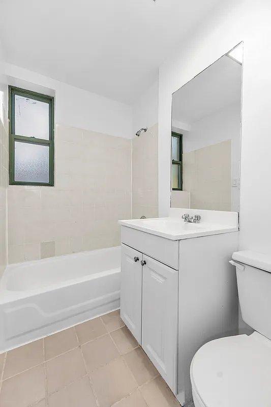 240 West 64th Street – photo 2