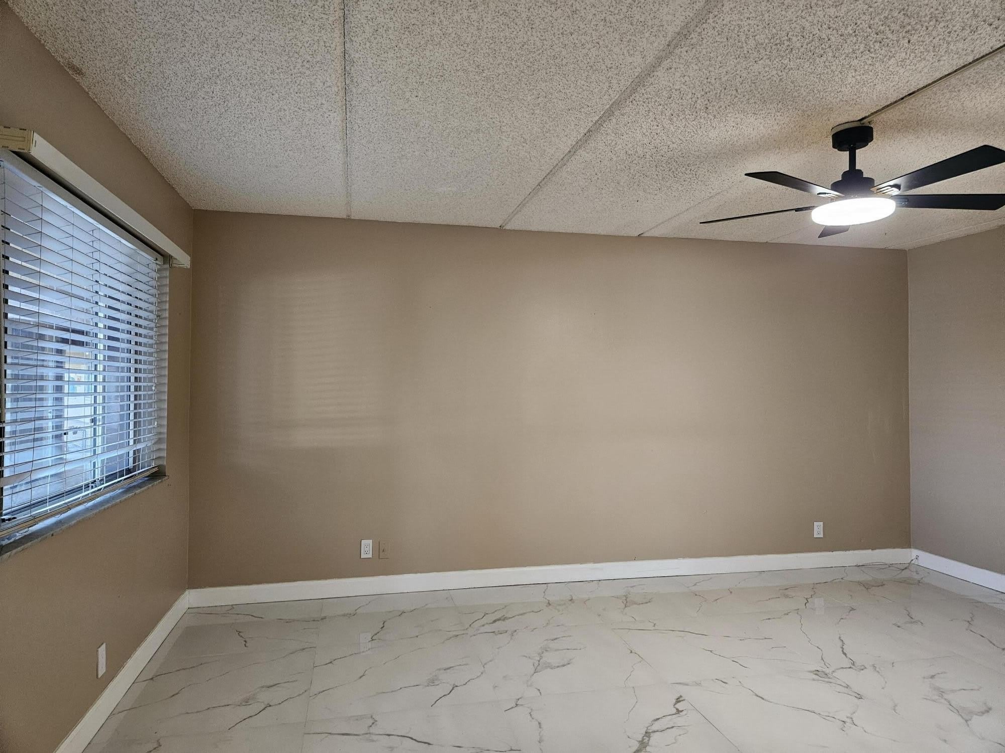 300 VILLAGE GREEN Circle S – photo 3