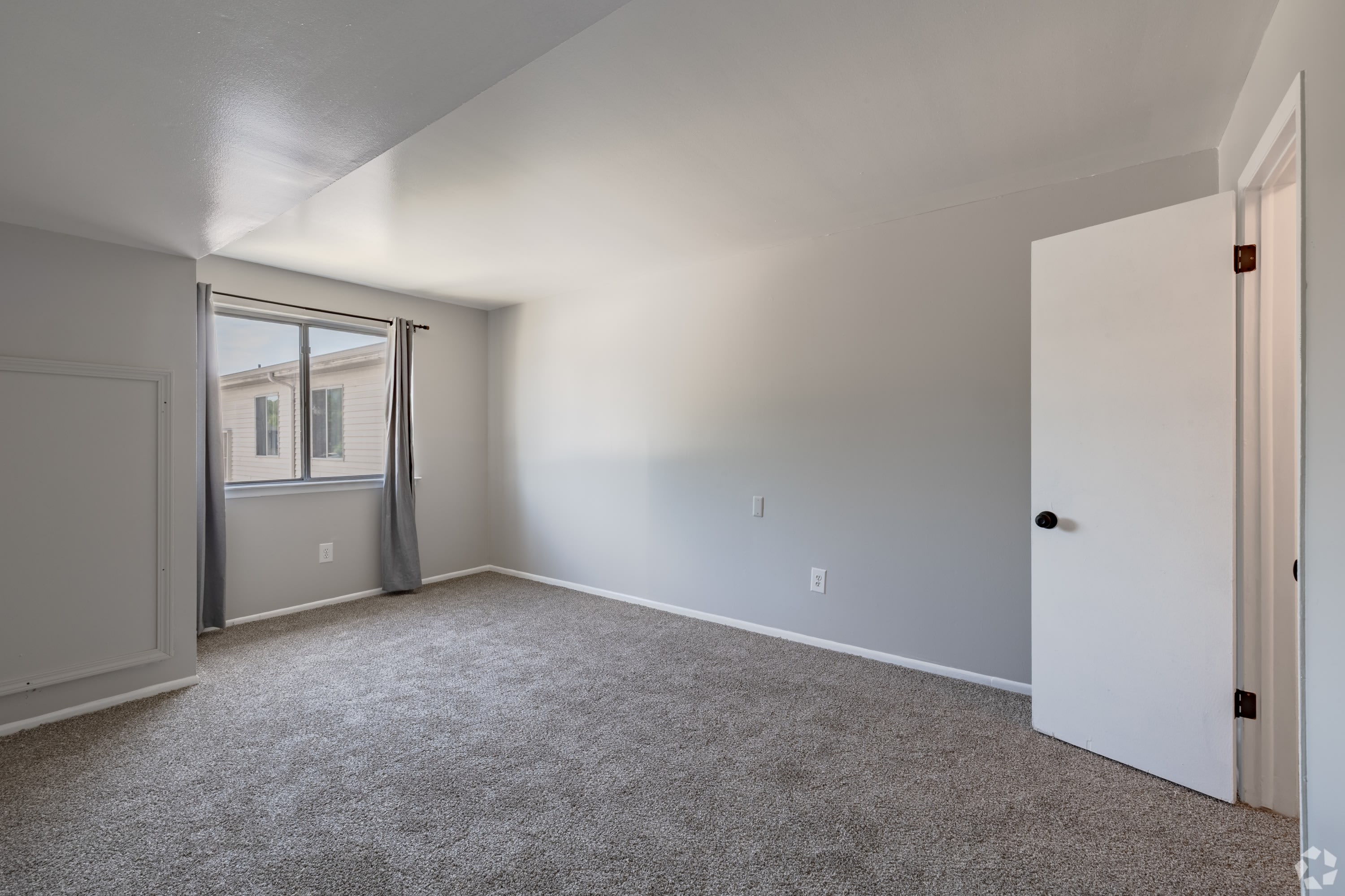 11258 Goddard Court – photo 3