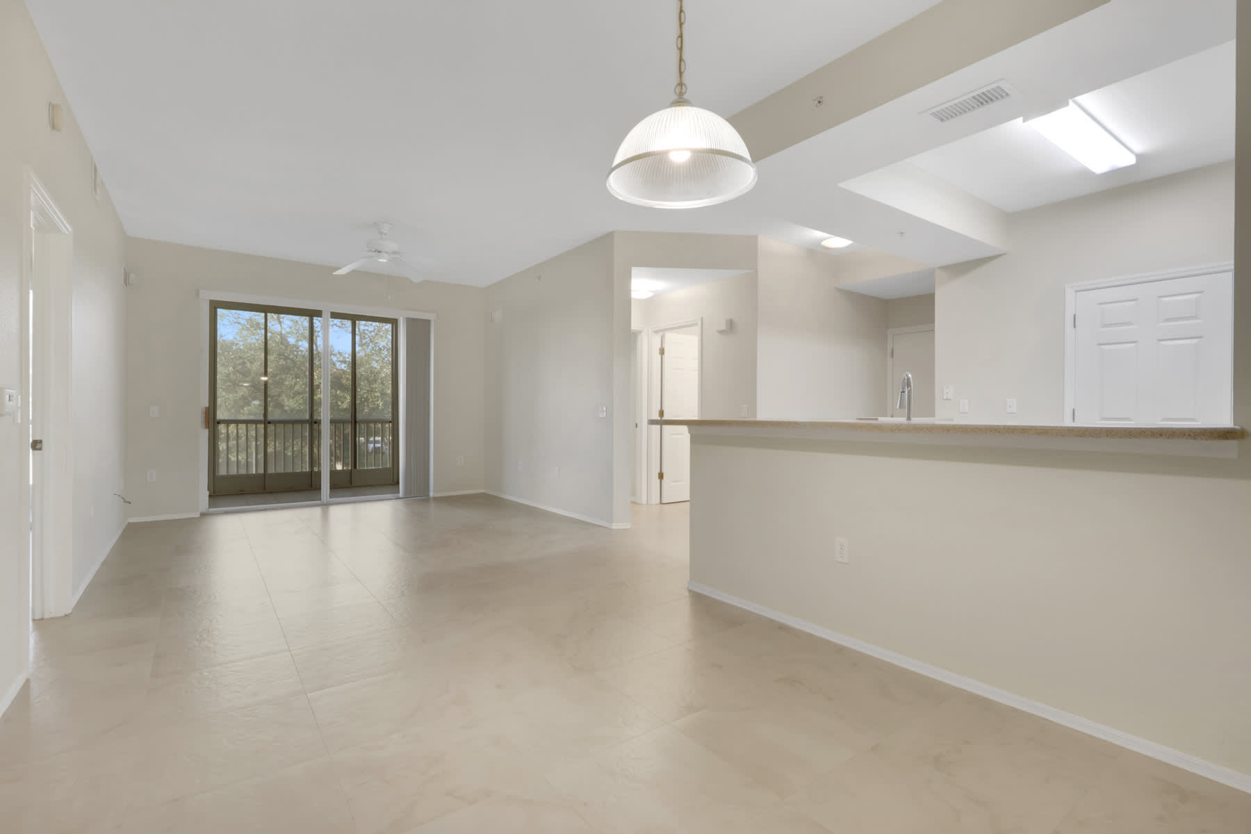 9025 Colby Dr – photo 1