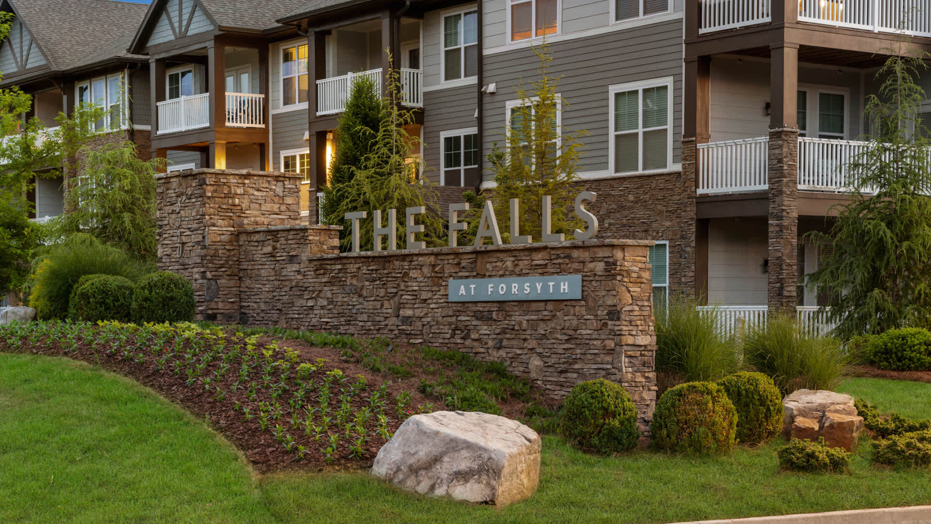 The Falls at Forsyth – photo 1