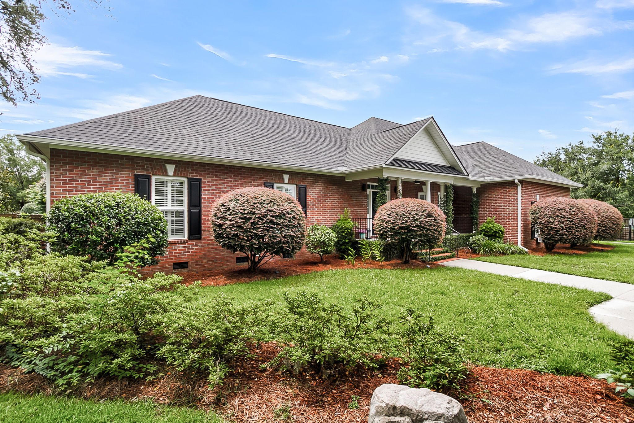 5049 Spaniel Drive – photo 2