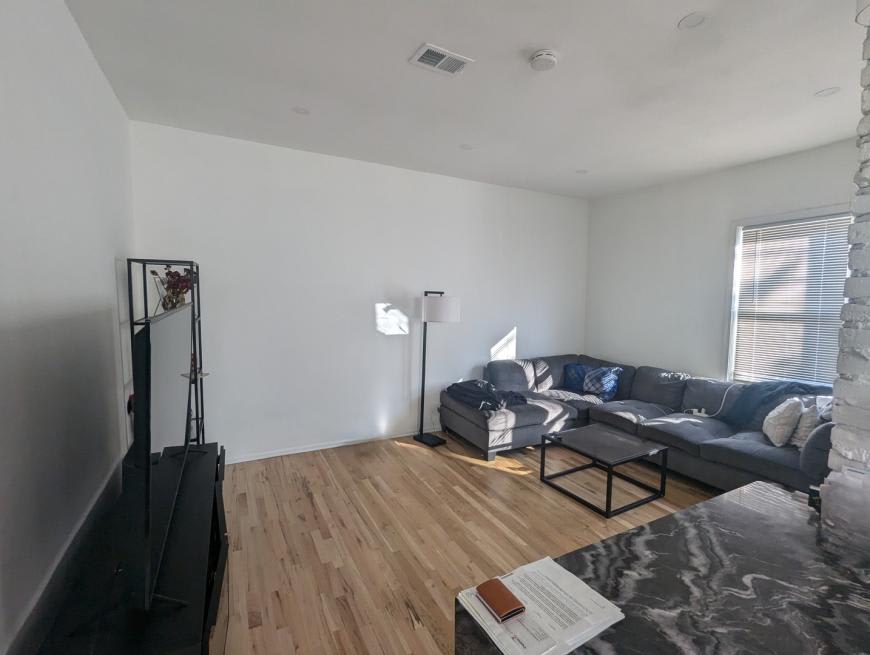 2470 North Clybourn Ave. – photo 2